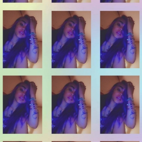 Meet your Posher, Amber - Picture 1 of 1